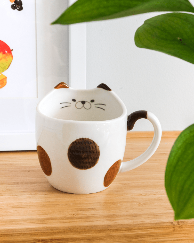 DECOLE Kannya Cat Ceramic Mug